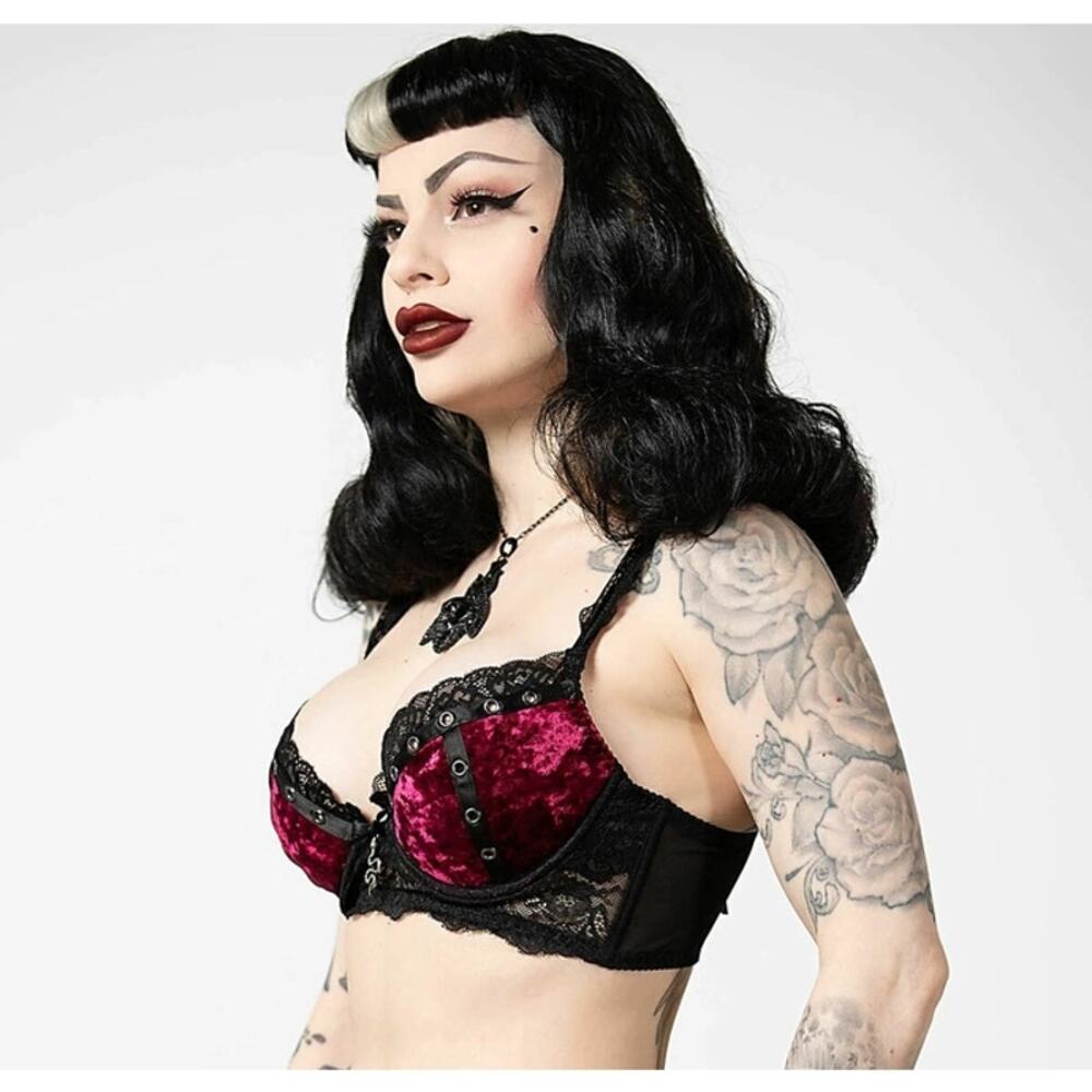 KILLSTAR - Sacred Spirits Velvet bra blood red colorway sz XL WL208